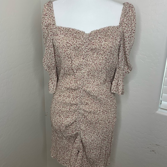 Floral off the shoulder dress - Picture 8 of 8